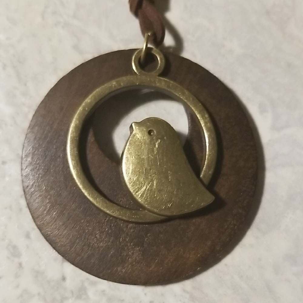 Gold Bird  Necklace Costume jewelry